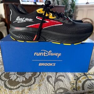Brooks ghost 9.5 run Disney women’s 2025 2026 tennis running shoes new in box